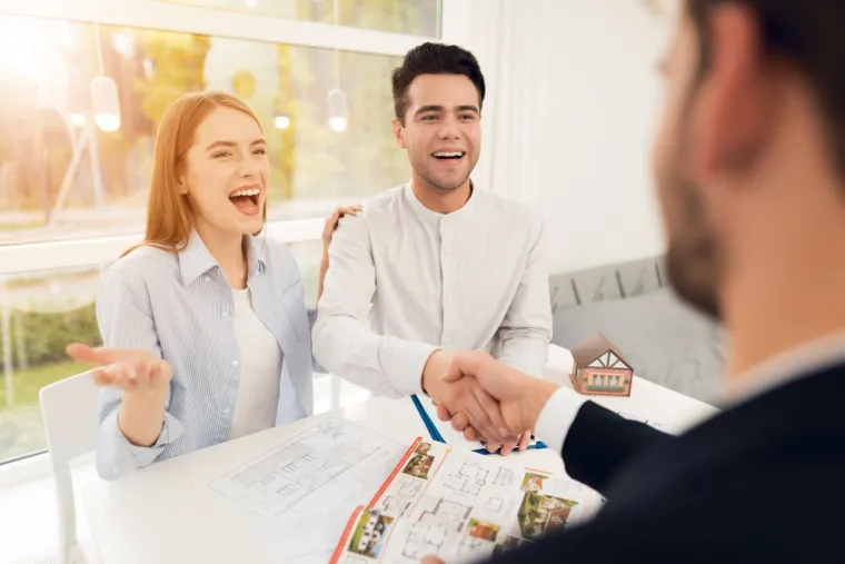 Investir dans une maison ou un appartement en viager à VILLEFRANCHE-SUR-SAÔNE : un bon placement financier rentable, Villefranche-sur-Saône, COLIN IMMOBILIER