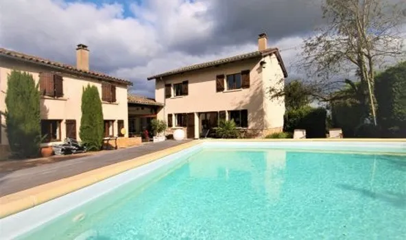 Belle propriété avec grand jardin vue dégagée et piscine proche  Villefranche-sur-Saône, Villefranche-sur-Saône, COLIN IMMOBILIER